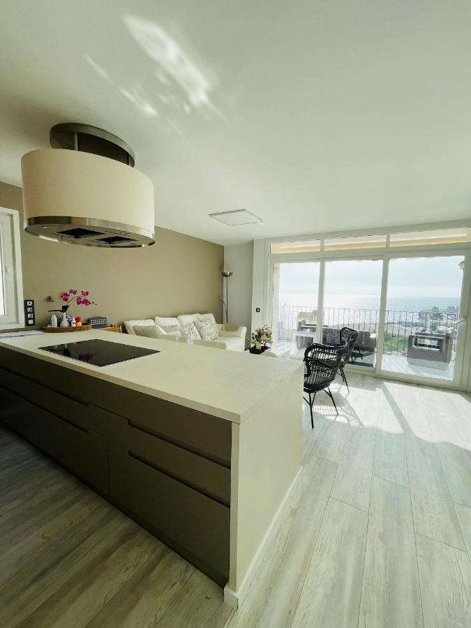 La Marina2 Seaview With Amazing Terrace Apartman Sitges Kültér fotó